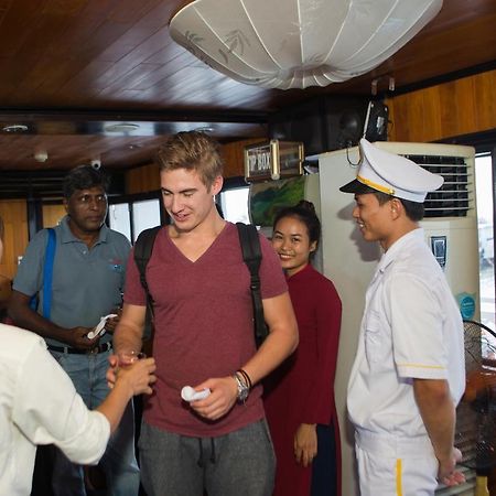 Syrena Cruises Hotel Ha Long Exterior foto