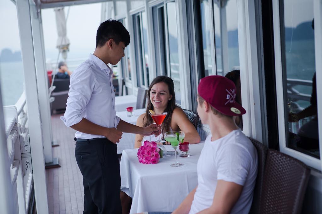 Syrena Cruises Hotel Ha Long Exterior foto