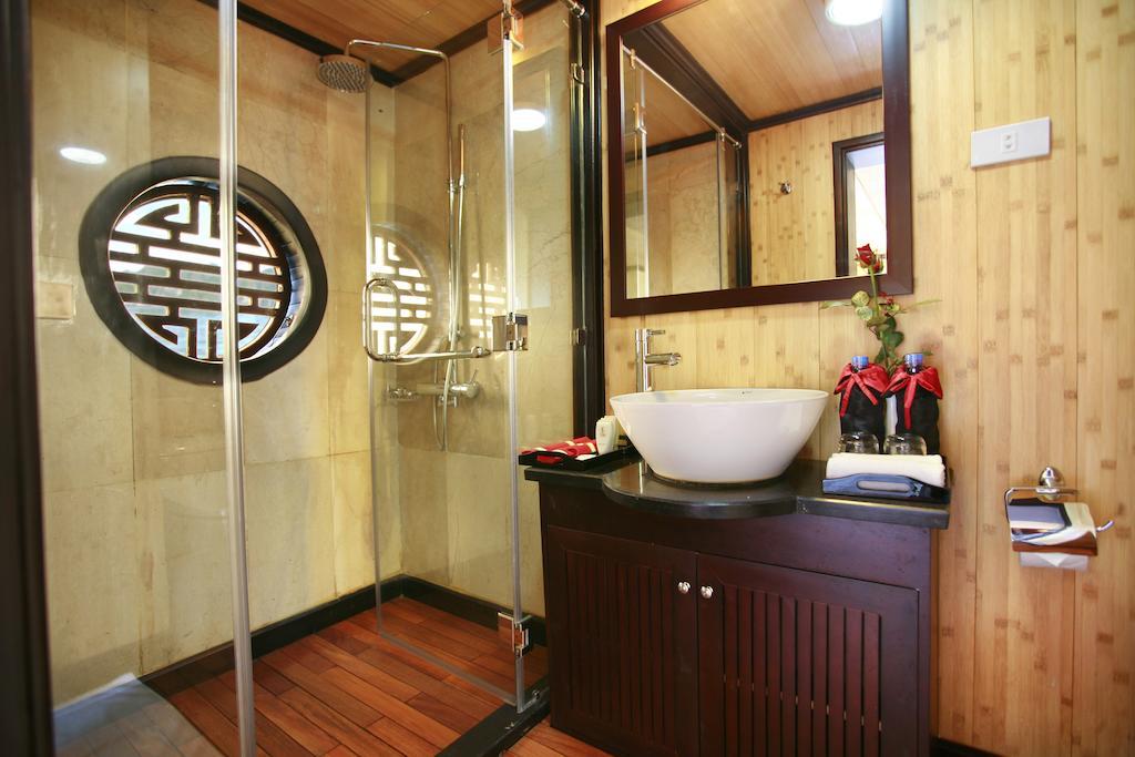 Syrena Cruises Hotel Ha Long Quarto foto
